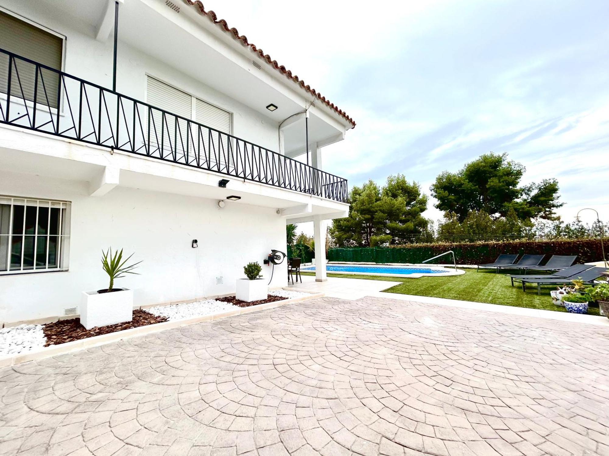 Chalet Con Piscina Privada En Alcocebre อัลกาลา เด ชิเวร์ต ภายนอก รูปภาพ