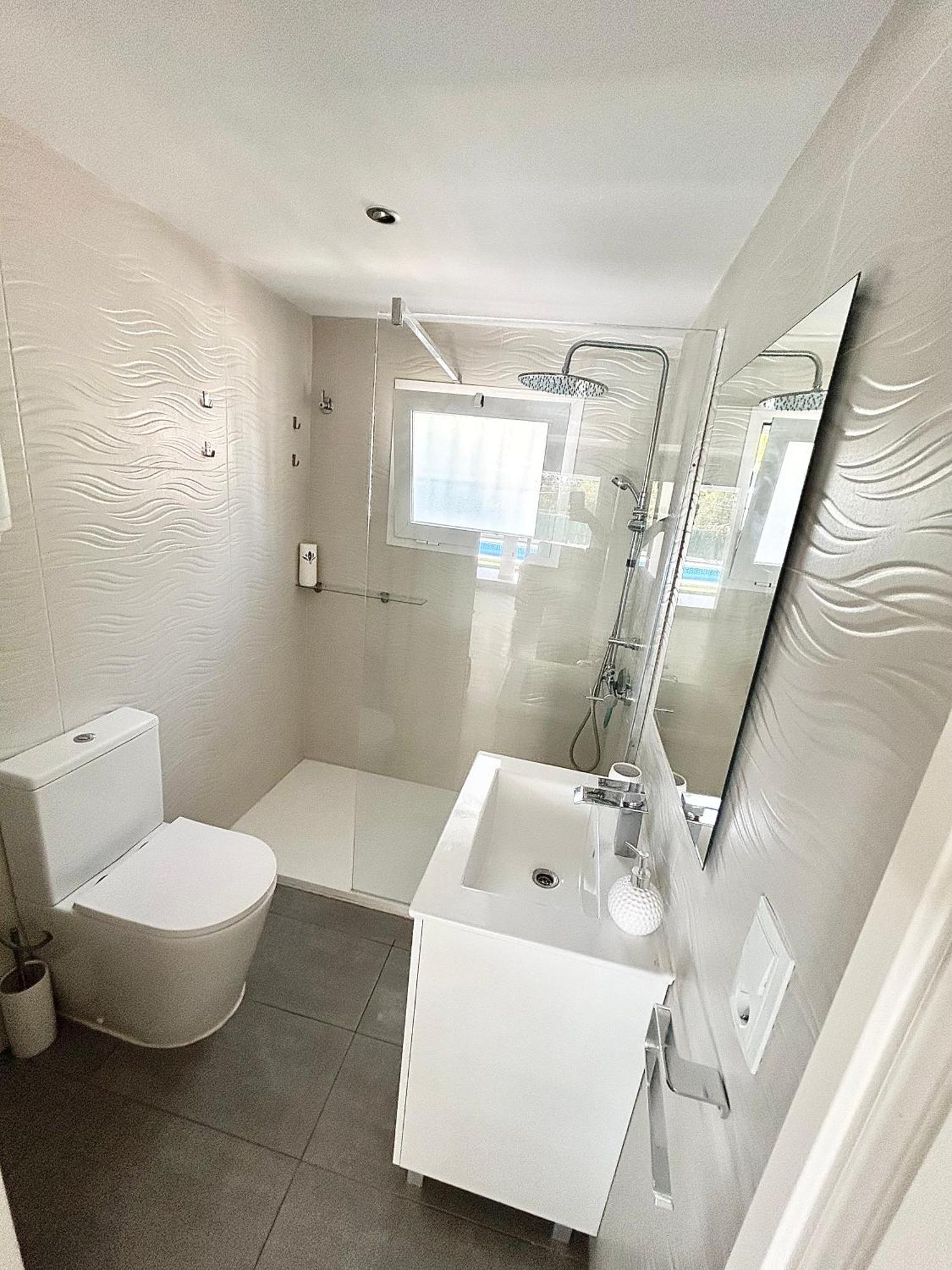 Chalet Con Piscina Privada En Alcocebre อัลกาลา เด ชิเวร์ต ภายนอก รูปภาพ